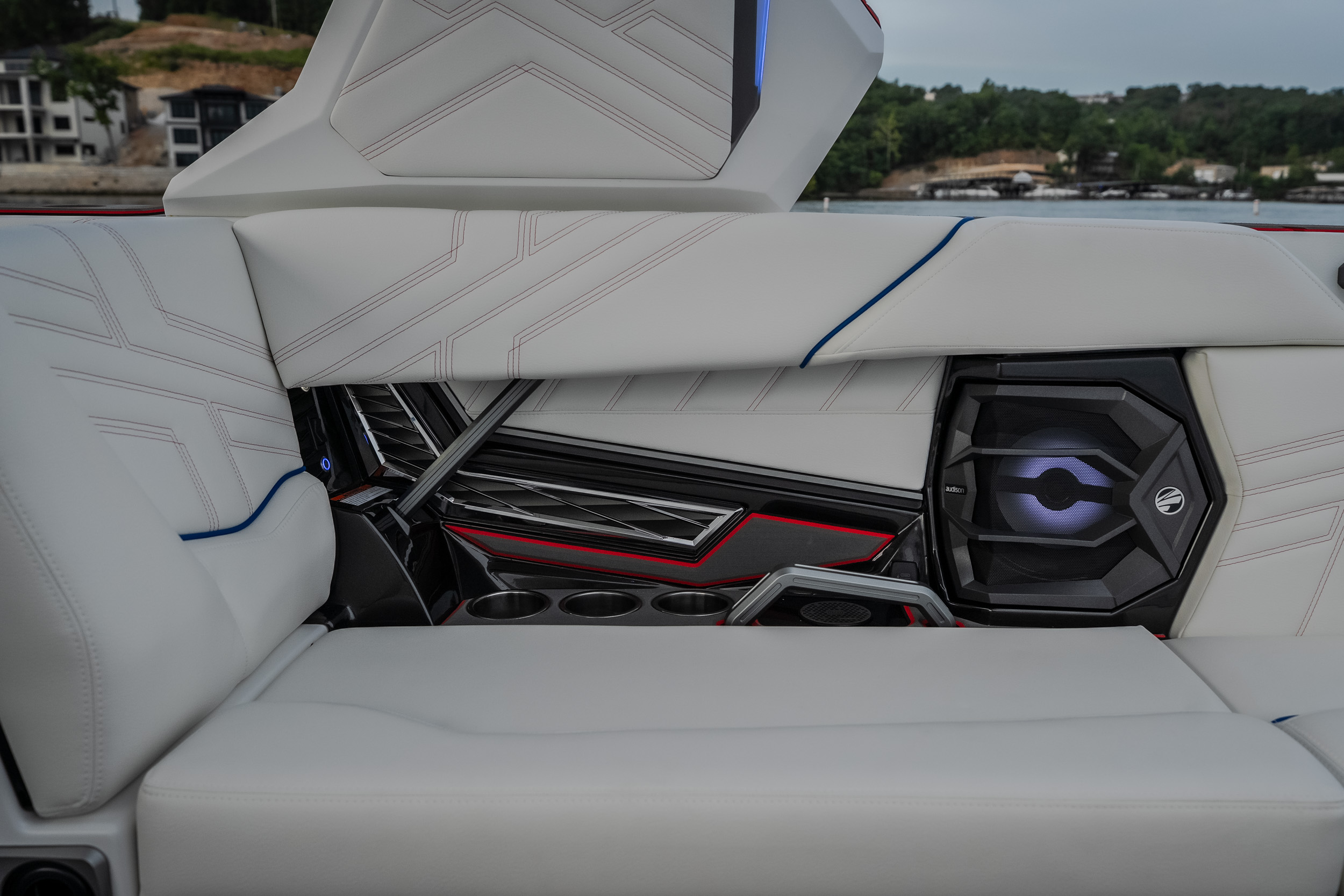 2027 Tigé  Ultré 25ZX  - Image 29