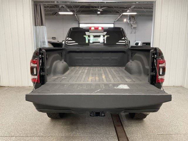 2024 Ram 2500 Pickup Crew Cab Bighorn/Lone Star 4WD - Image 8