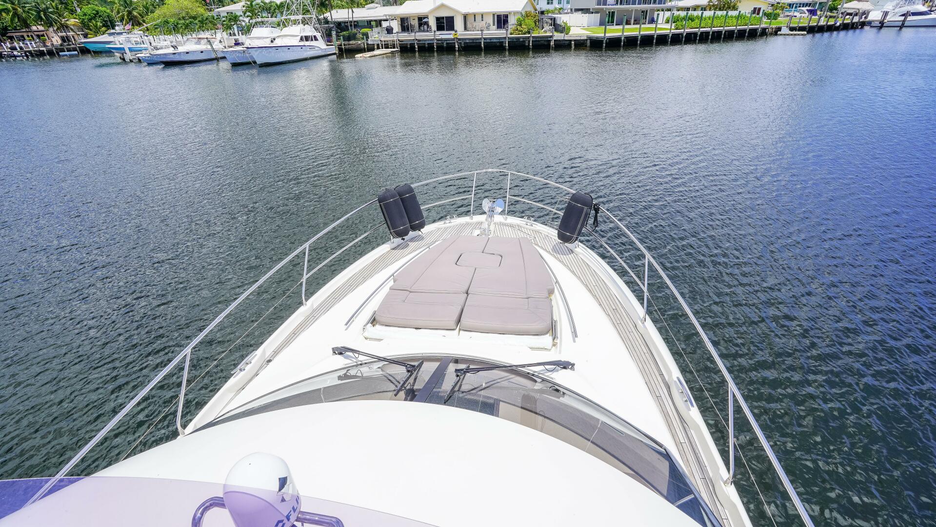 2018 Prestige 500 Flybridge - Image 32