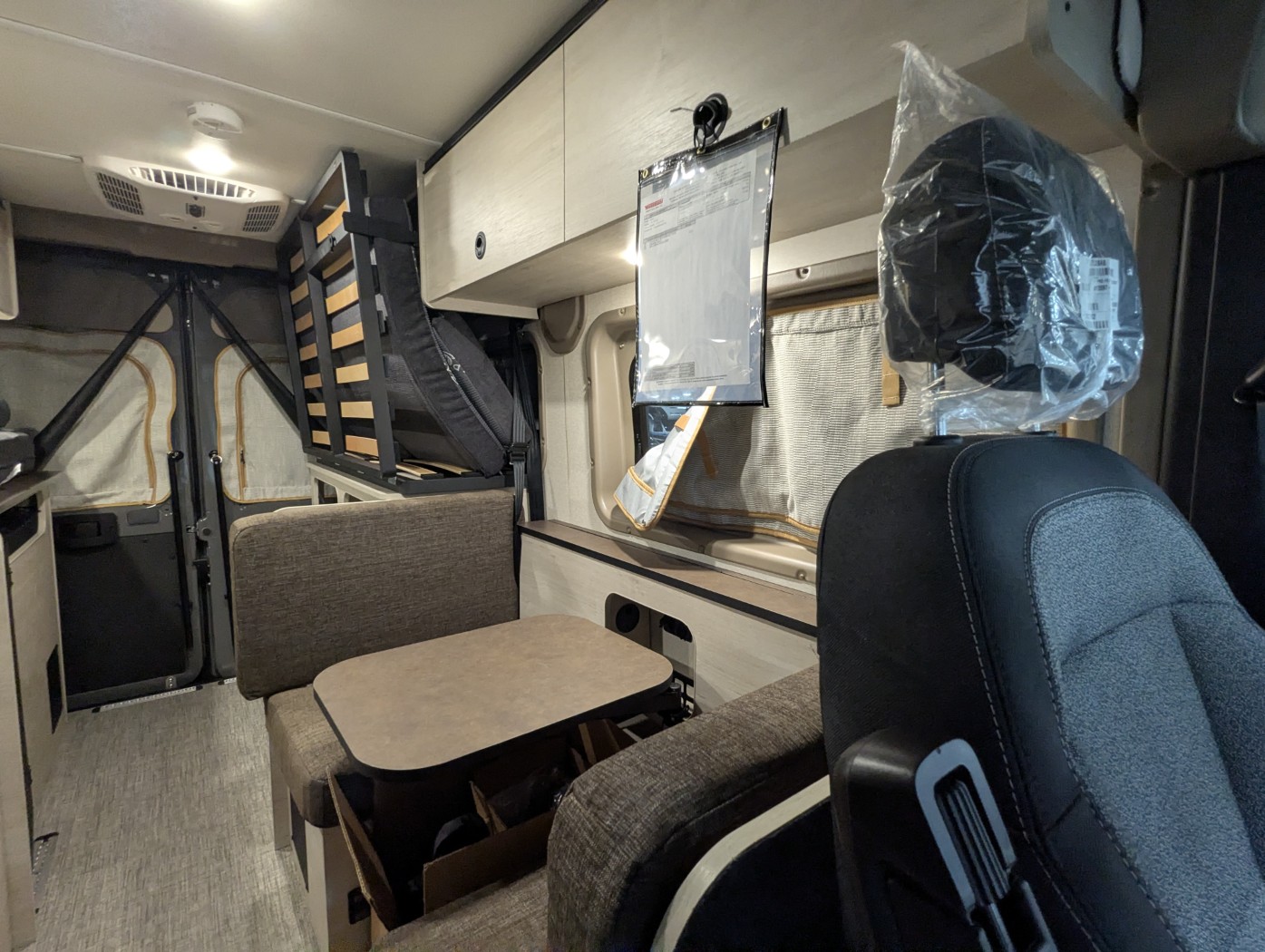 2027 Winnebago Solis Pocket 36A - Image 14
