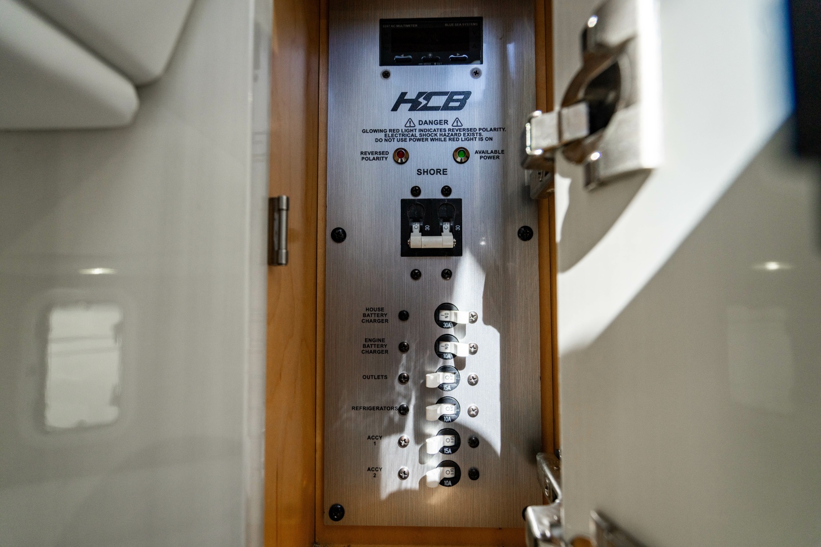 2024 HCB 42 Lujo - Image 39