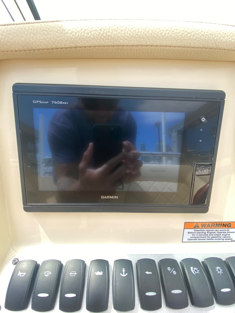 2018 Chris-Craft Corsair 34 - Image 18