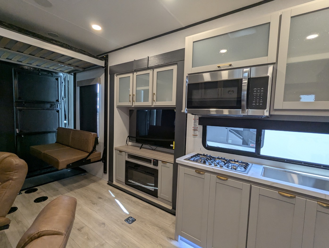 2027 Forest River Stealth 2800 - Image 23