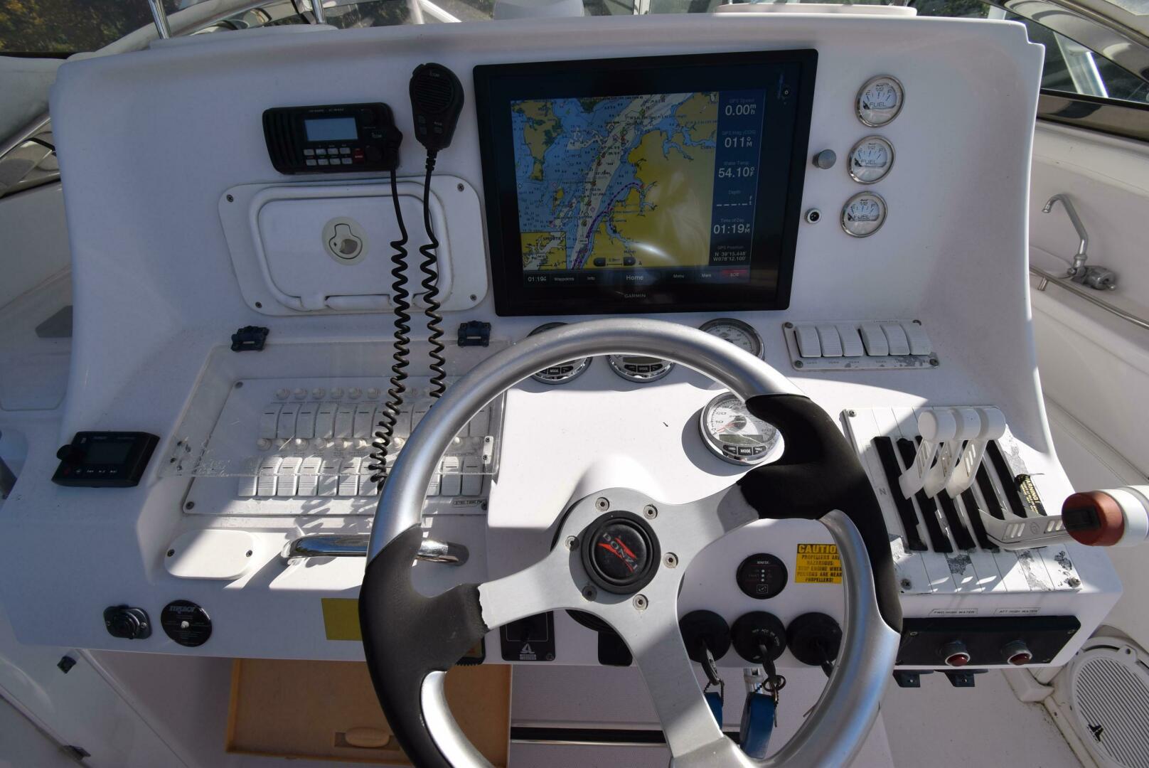 2005 Donzi 38 ZSF - Image 26