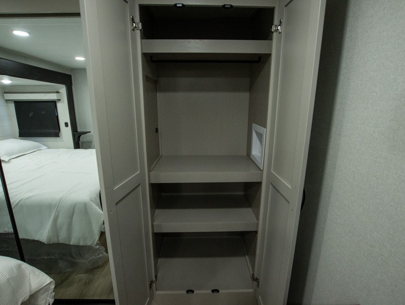 2026 Jayco Seismic 399 - Image 26