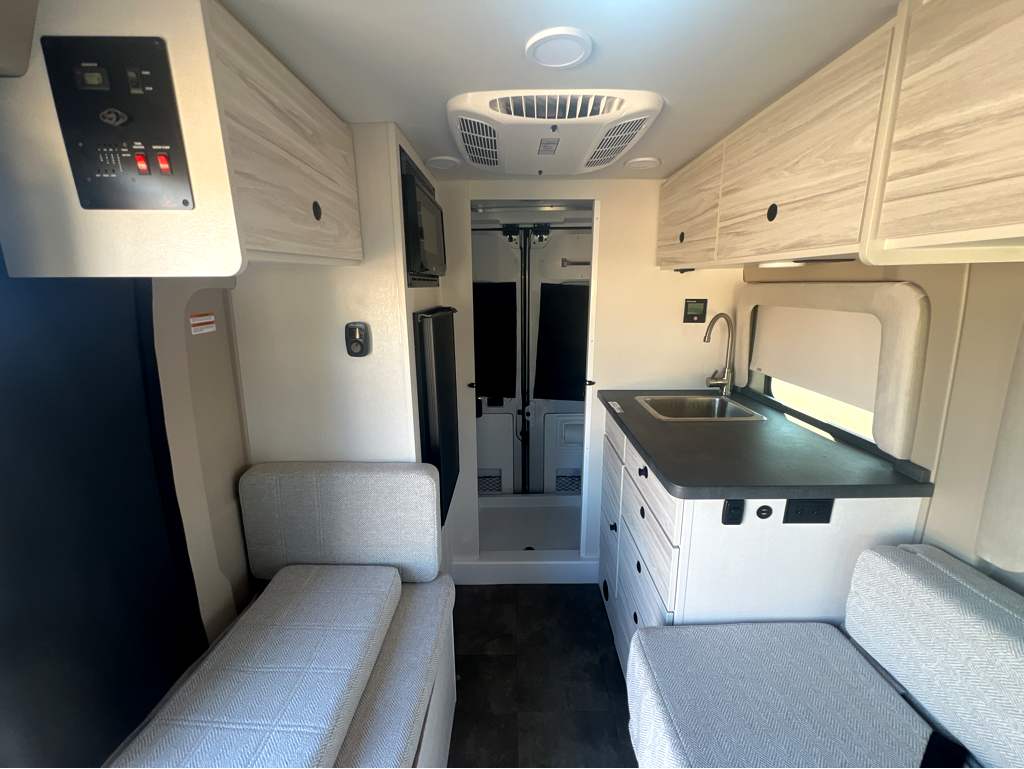 2026 JAYCO COMET 18C - Image 26