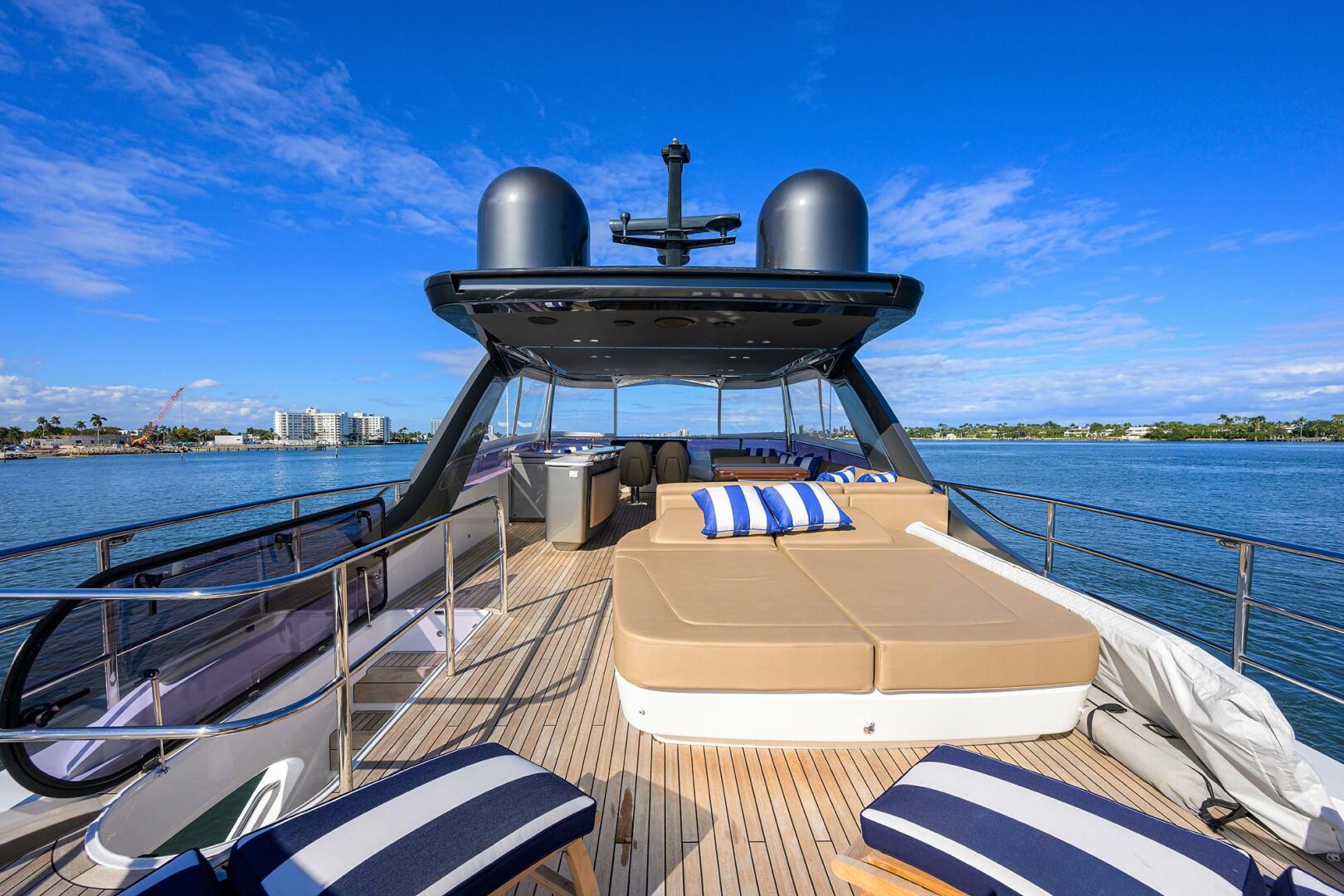2003 Jupiter 31 Cuddy - Image 132