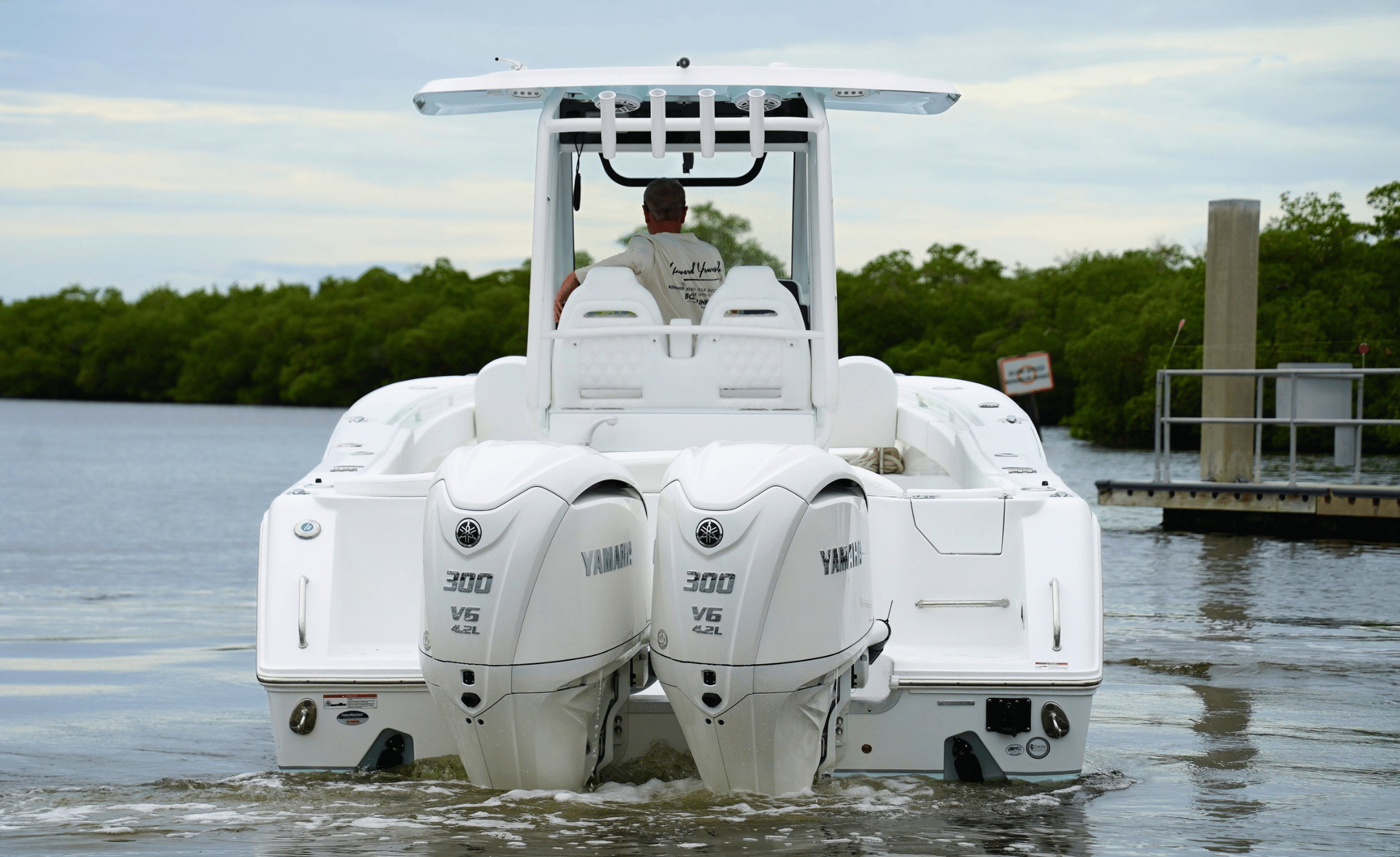 2027 SEA HUNT ULTRA 285SE - Image 7