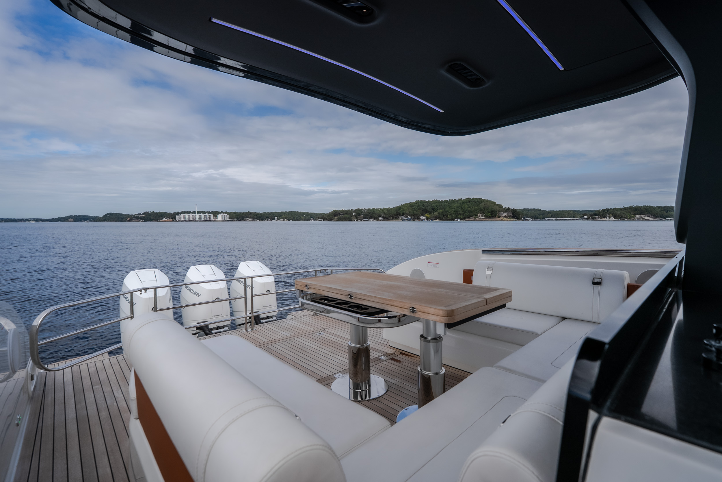 2025 Invictus TT430S - Image 42