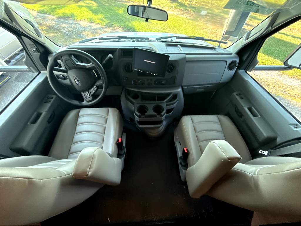 2027 ENTEGRA COACH ODYSSEY 24B - Image 35