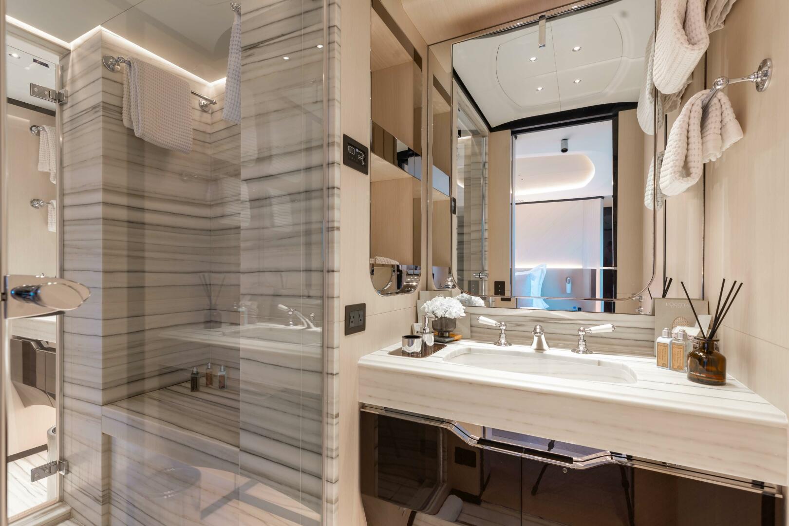 2019 Benetti Delfino 95 - Image 10
