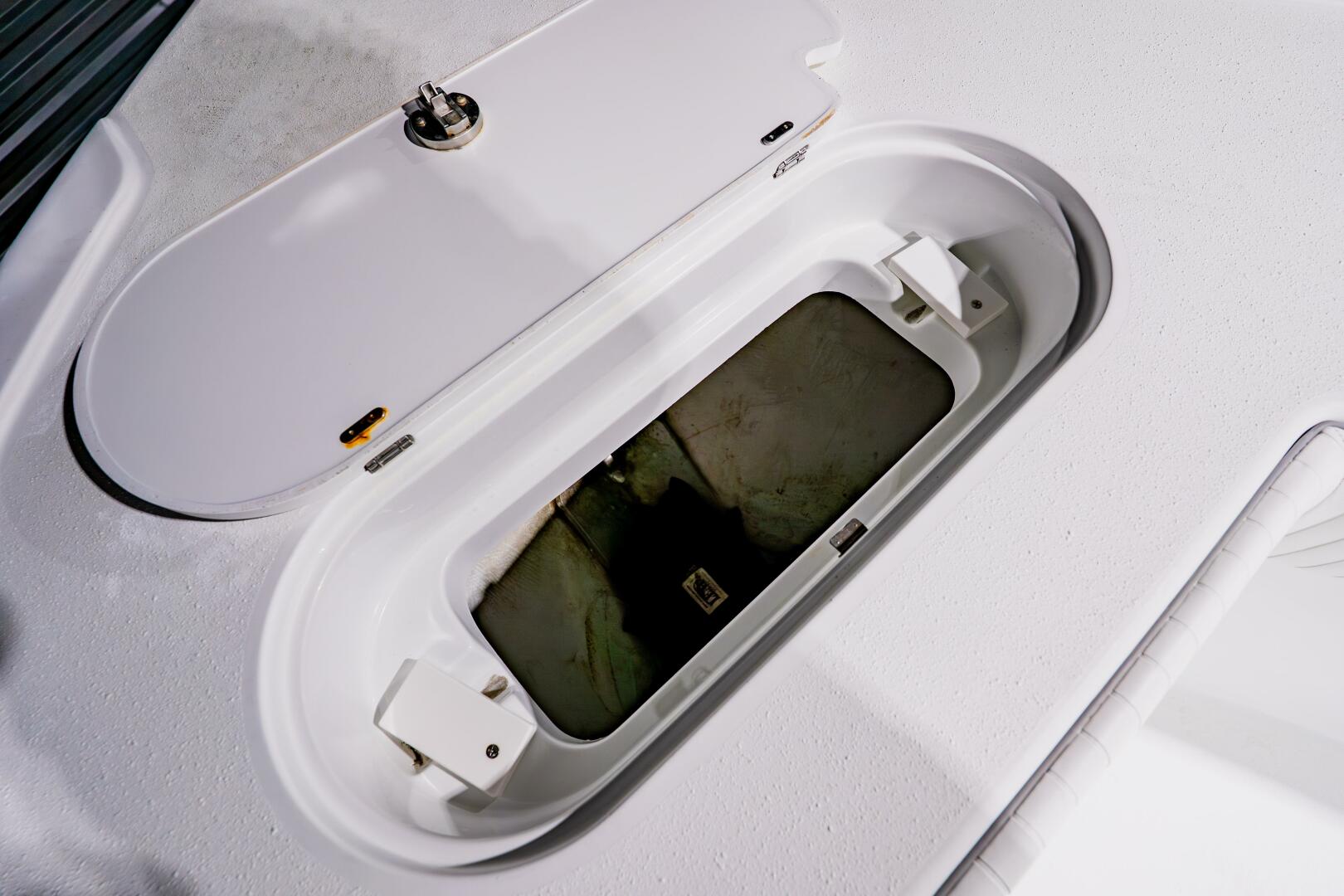 2012 Yellowfin 39 Offshore - Image 13