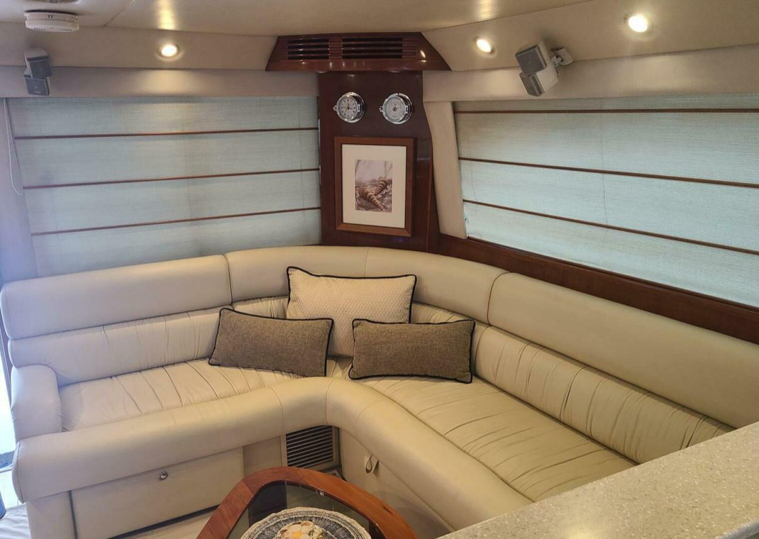 2009 Riviera 47 Enclosed Flybridge Series II - Image 36