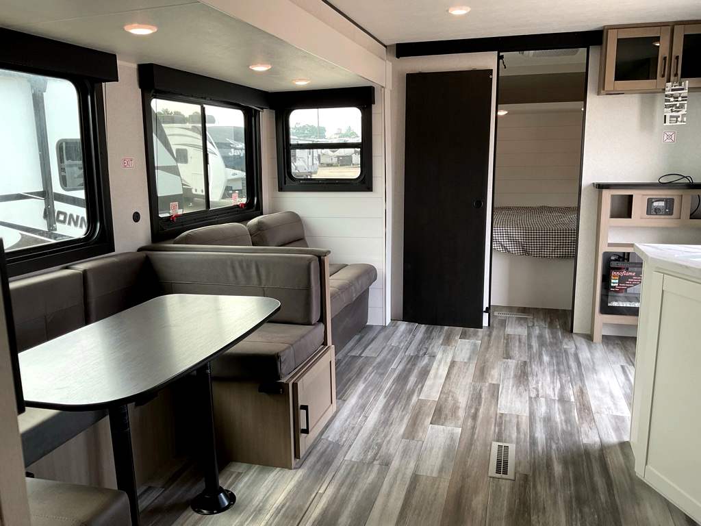 2026 Jayco Jay Flight SLX 380DQS - Image 23