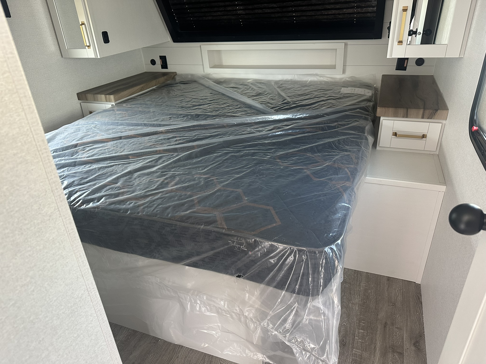 2027 JAYCO EAGLE 312BHOK - Image 33