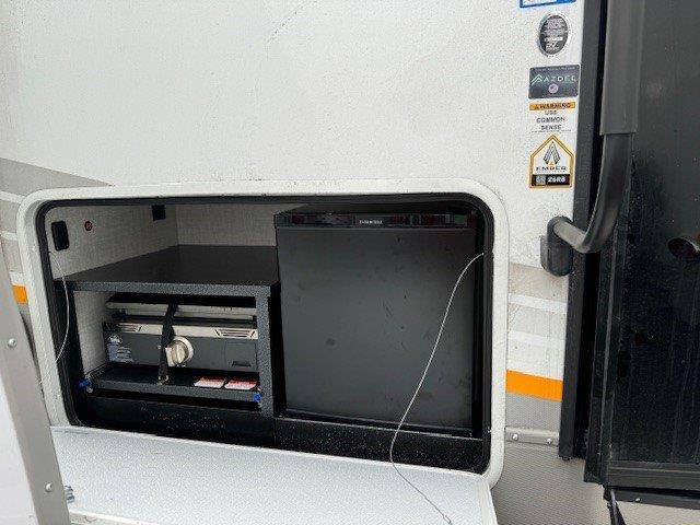 2024 Ember RV Touring Edition 26MRB - Image 5