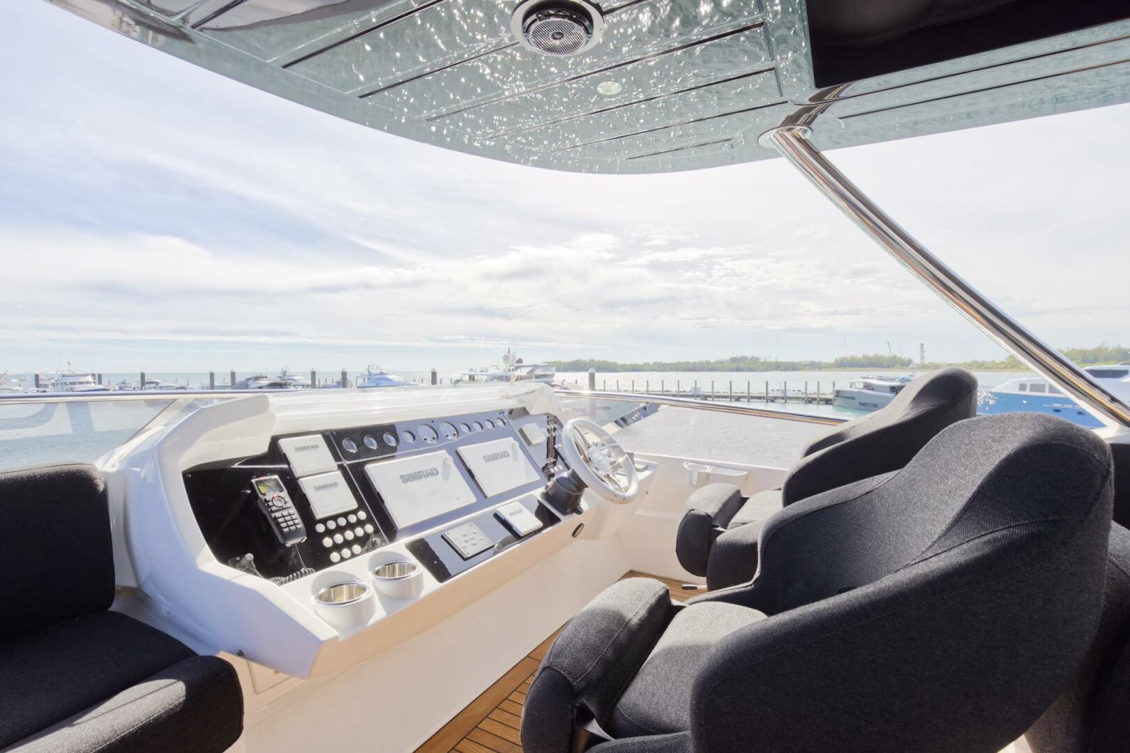 2018 Sunseeker 86 Yacht - Image 12