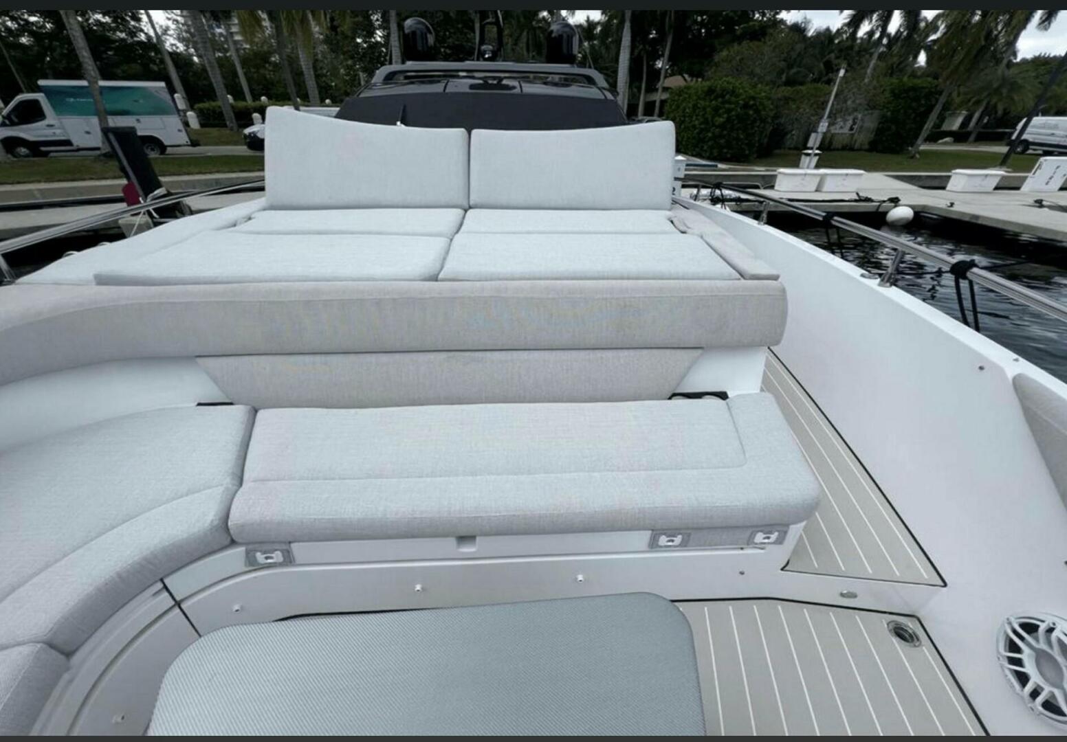 2022 Azimut Verve 42 - Image 11