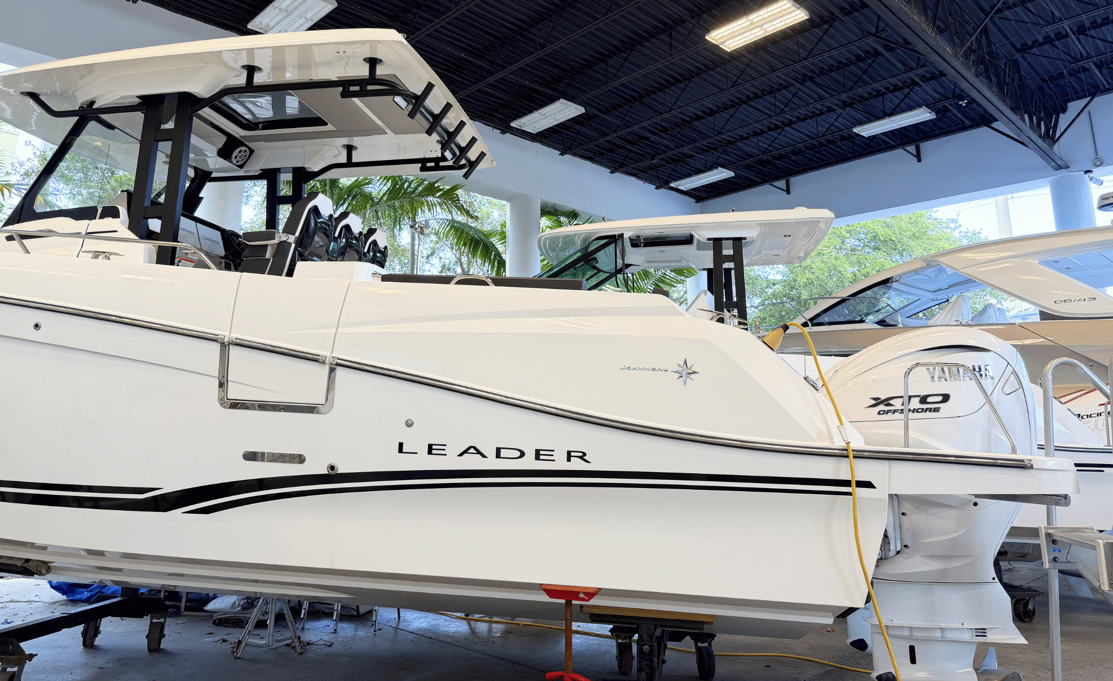 2024 JEANNEAU LEADER 10.5 CC - Image 2