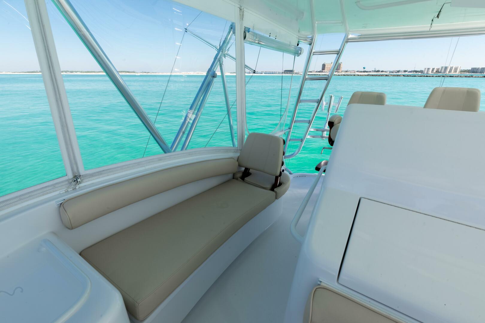 2016 Hatteras GT60 - Image 53