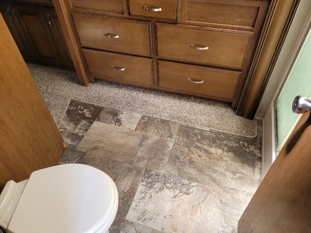 2019 Forest River Cedar Creek Hathaway Edition 38FLX - Image 15
