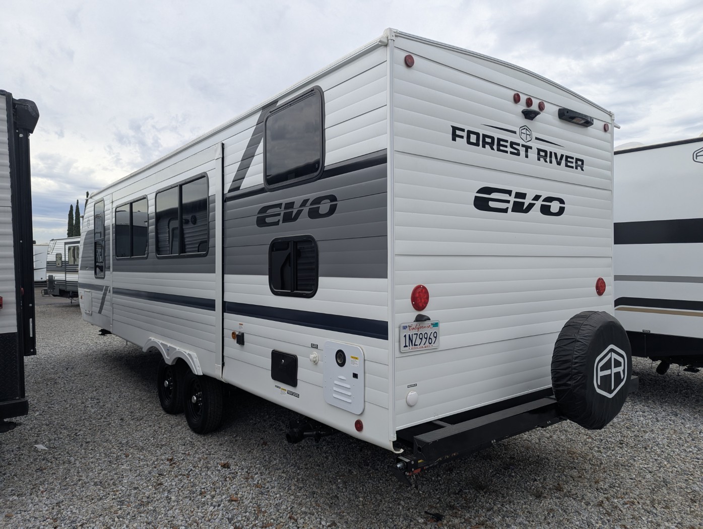 2026 Forest River EVO 2700BHX - Image 4