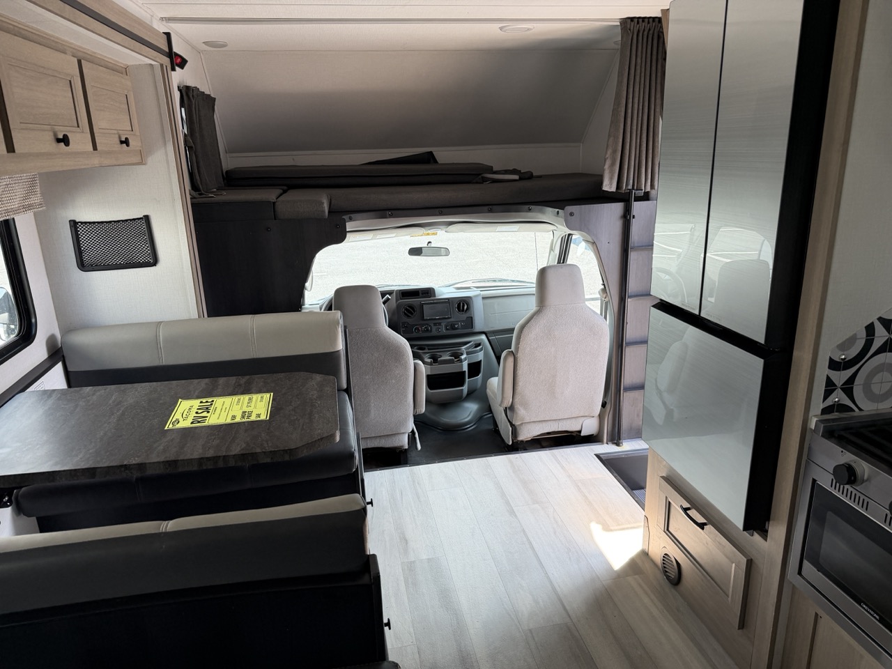 2026 Forest River Sunseeker LE 2550DSLE - Image 20