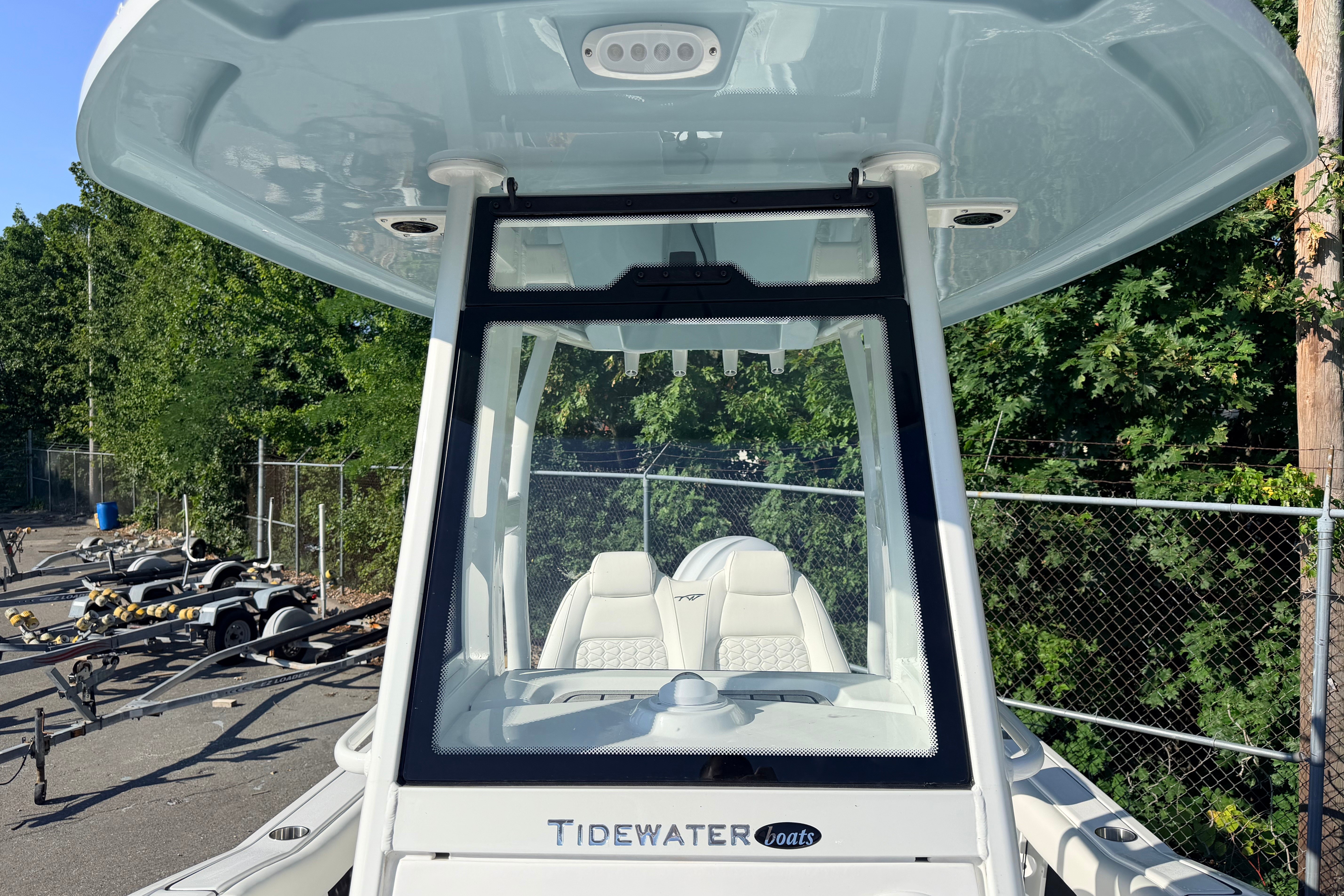 2027 Tidewater 232 LXF Standard - Image 9