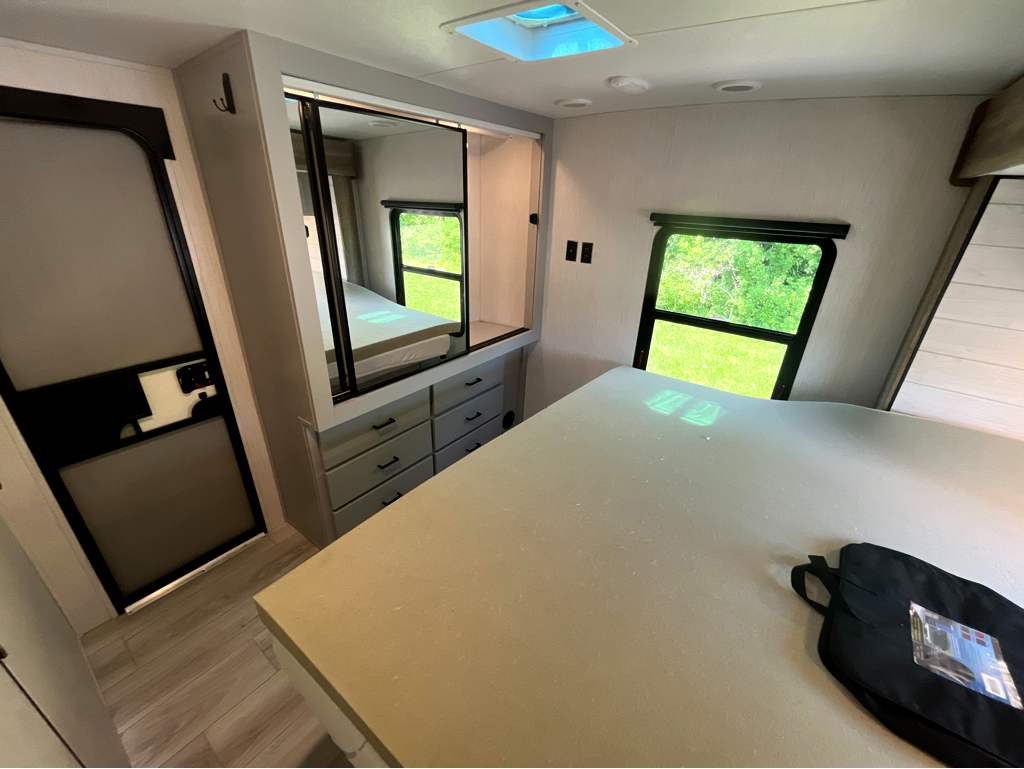2022 Heartland North Trail Ultra-Lite NT 26FKDS - Image 22