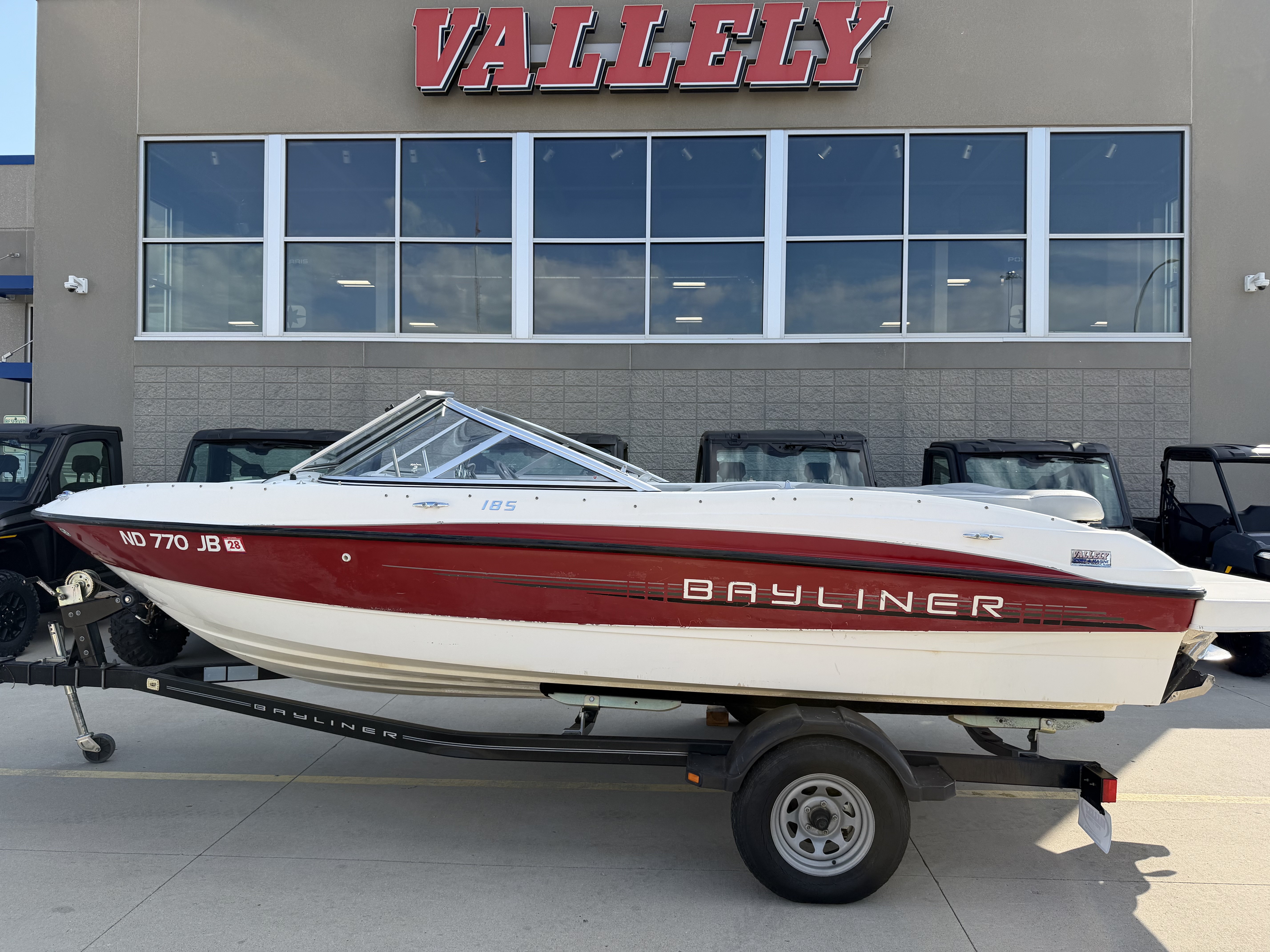 2011 Bayliner 185BR Sport - Image 1