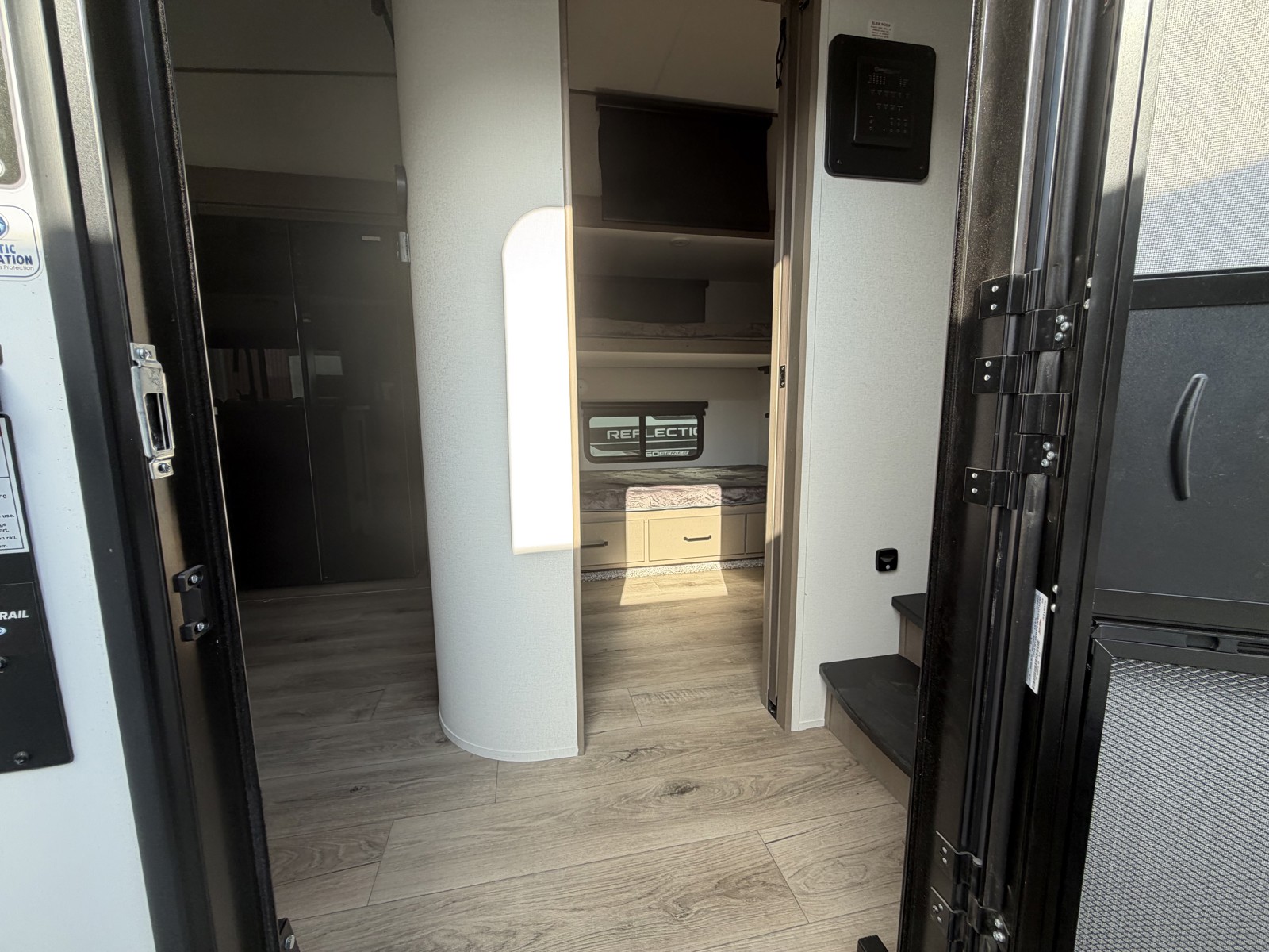 2026 GRAND DESIGN 324MBS - Image 11