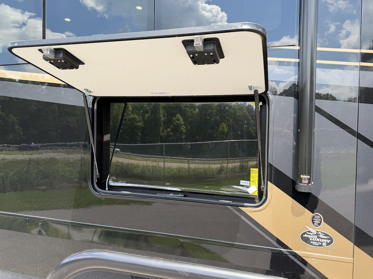 2027 JAYCO PINNACLE 32RLTS - Image 5