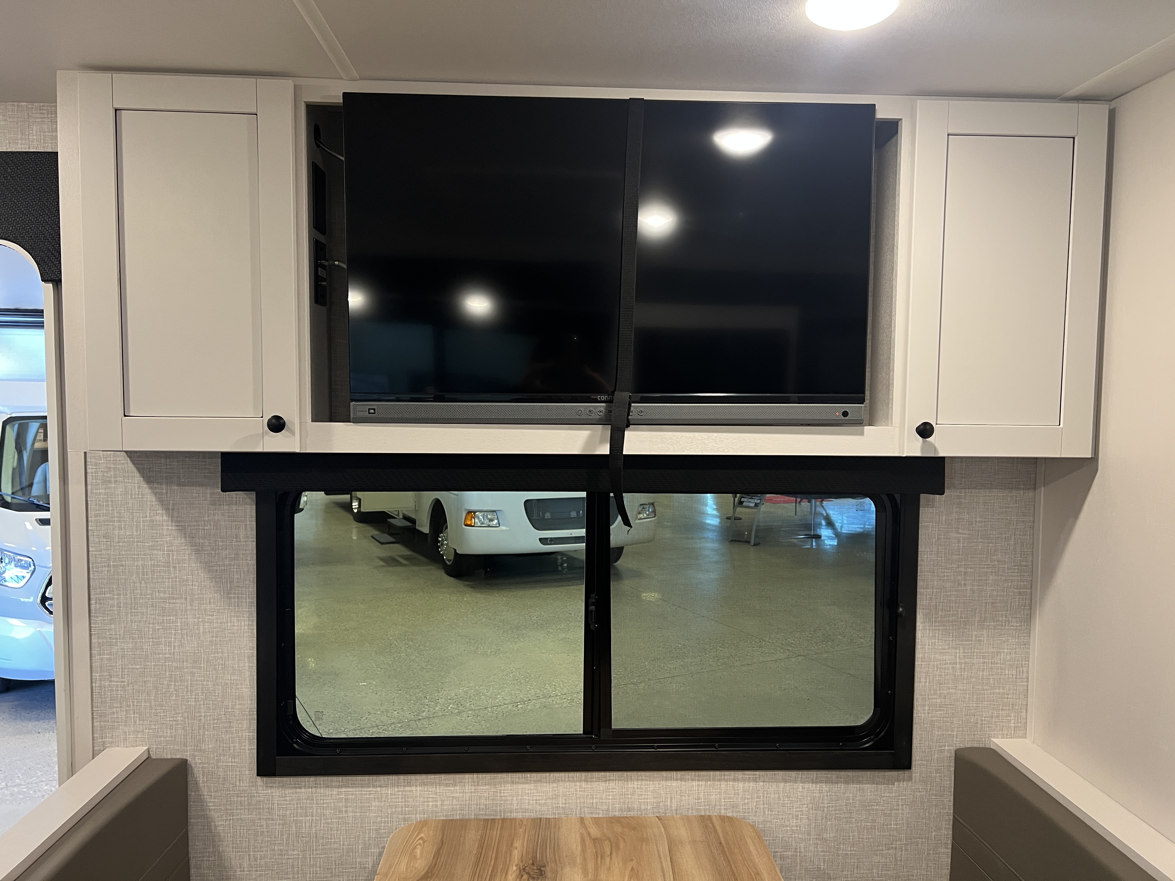 2025 Highland Ridge Range Lite 225CK - Image 10