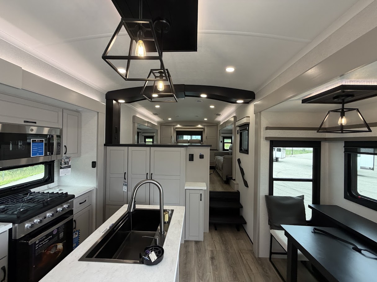 2026 JAYCO NORTH POINT 382FLRB - Image 13