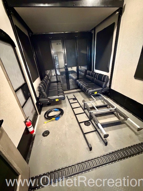 2021 Keystone Carbon 348 - Image 21
