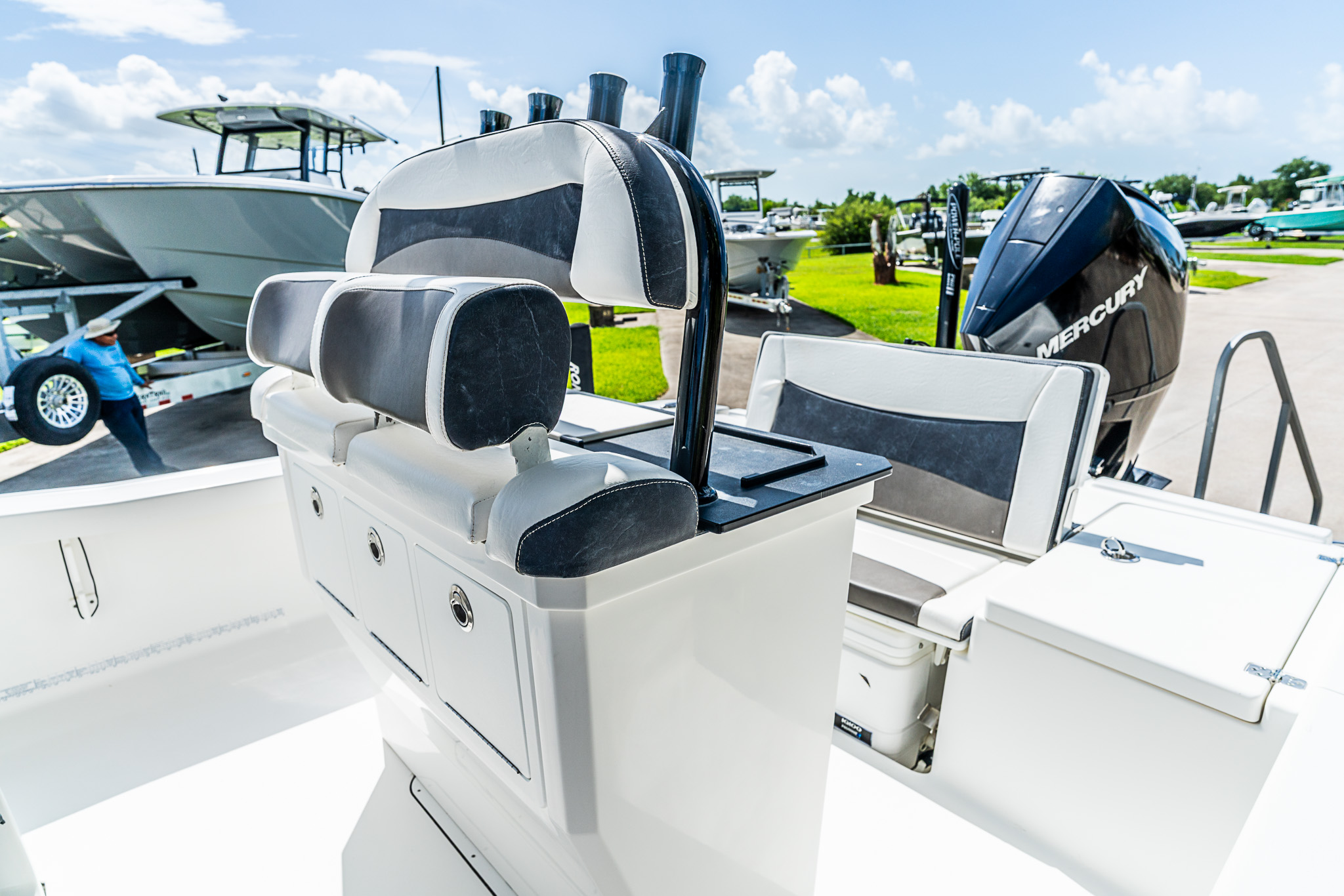 2019 CREVALLE 24 BAY - Image 15