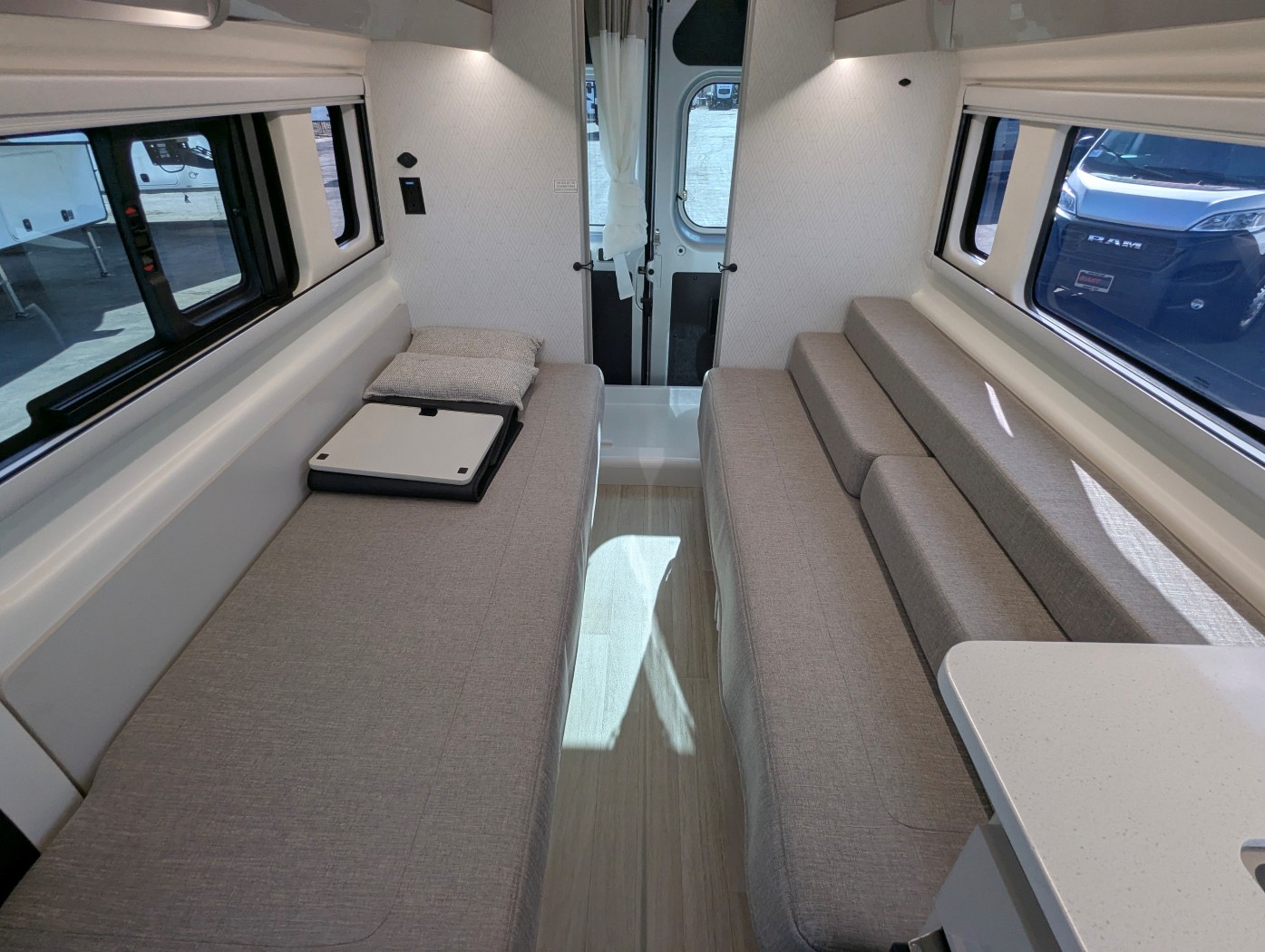 2027 Thor Motor Coach Tellaro 20L - Image 25