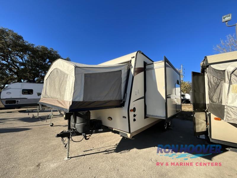2018 FOREST RIVER ROCKWOOD ROO 21DK - Image 2