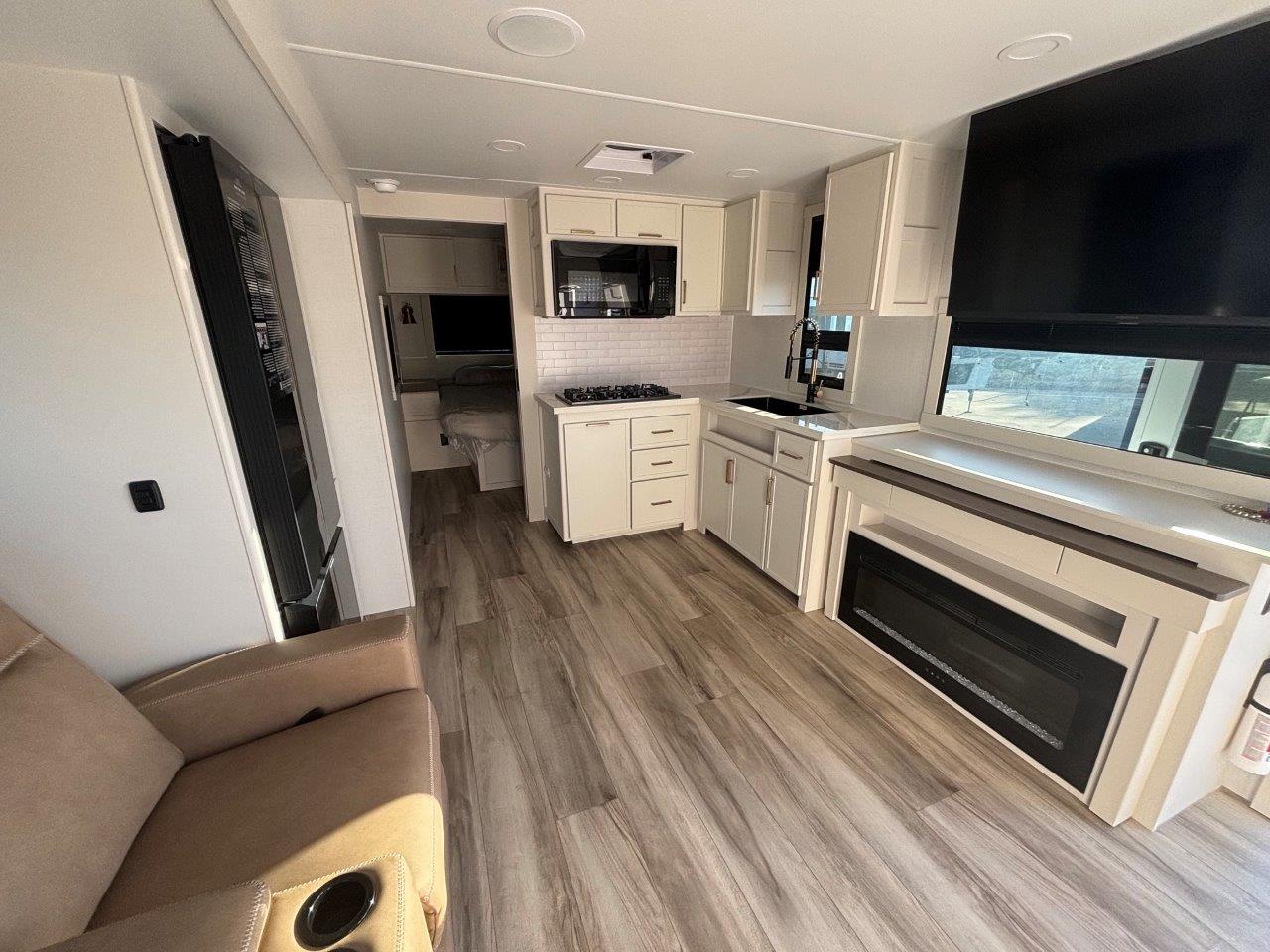2026 Brinkley RV Model I 265 - Image 4