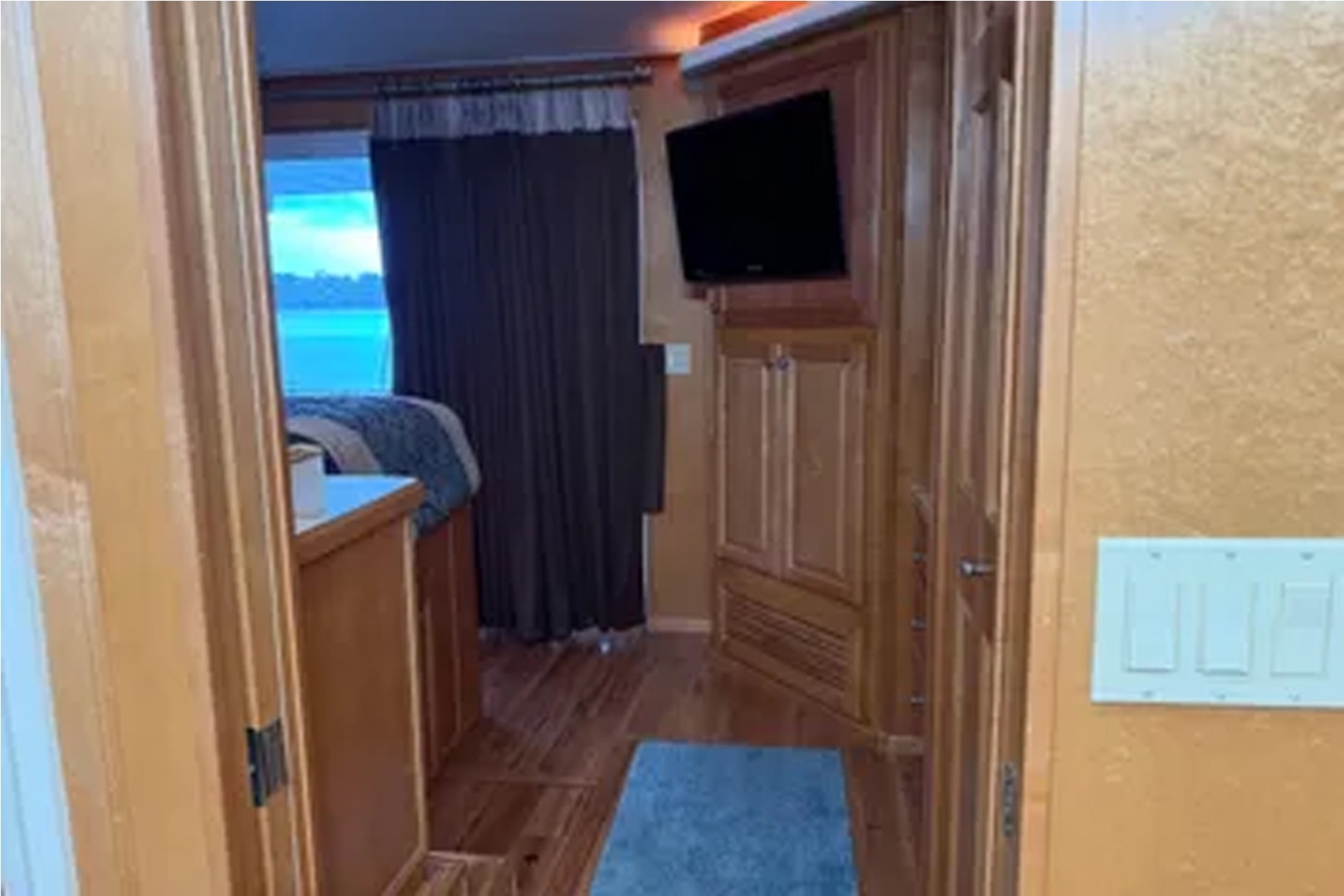2001 Sharpe 80x18 - Image 39
