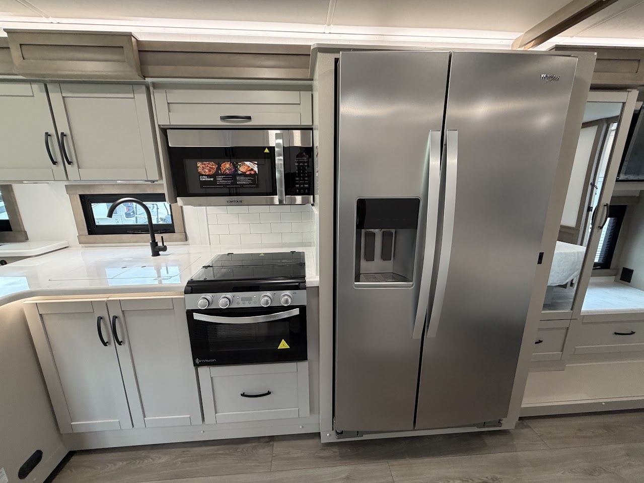 2027 JAYCO PRECEPT 36C - Image 26