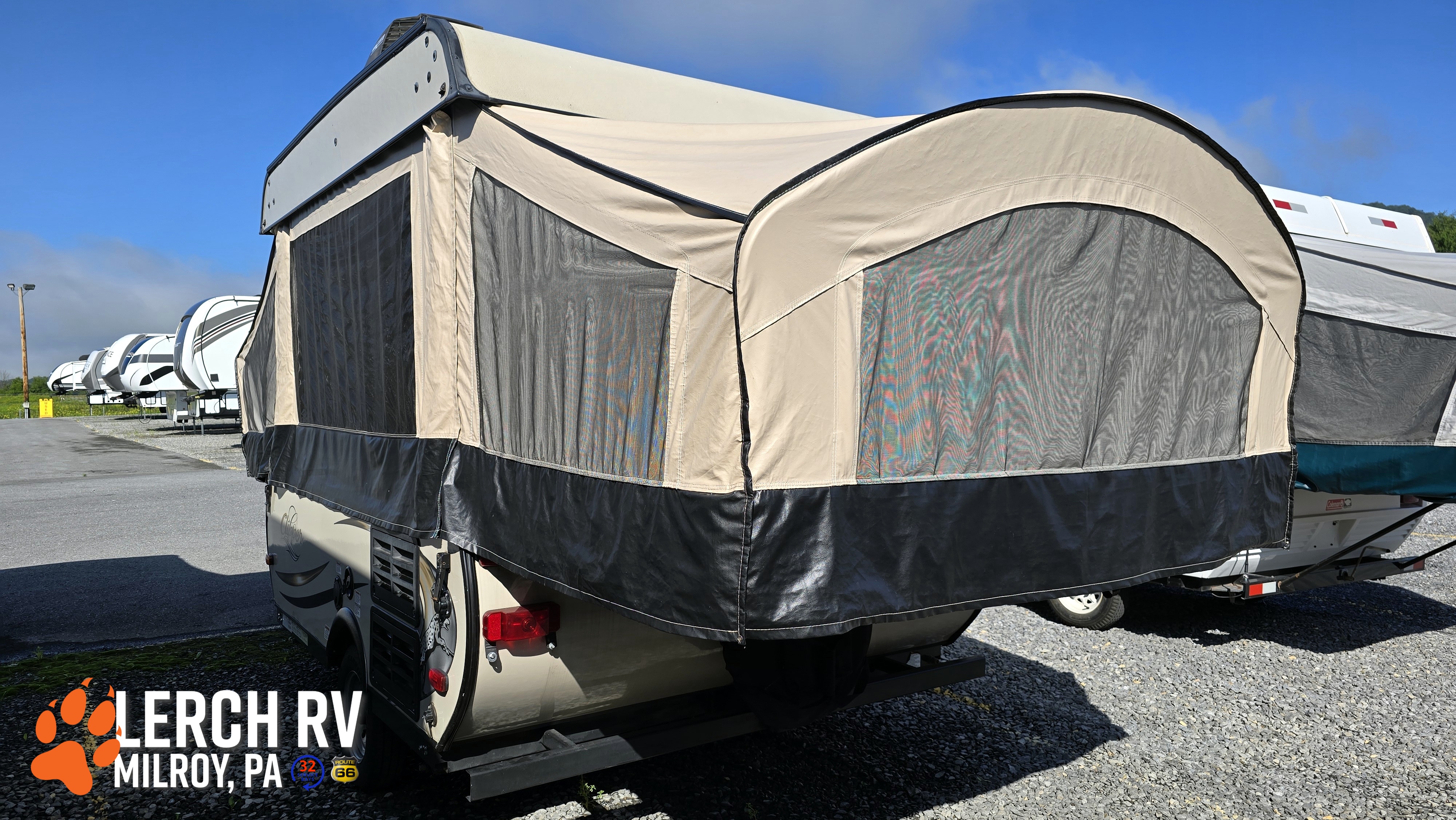2016 Coachmen Clipper Sport 106 - Image 4