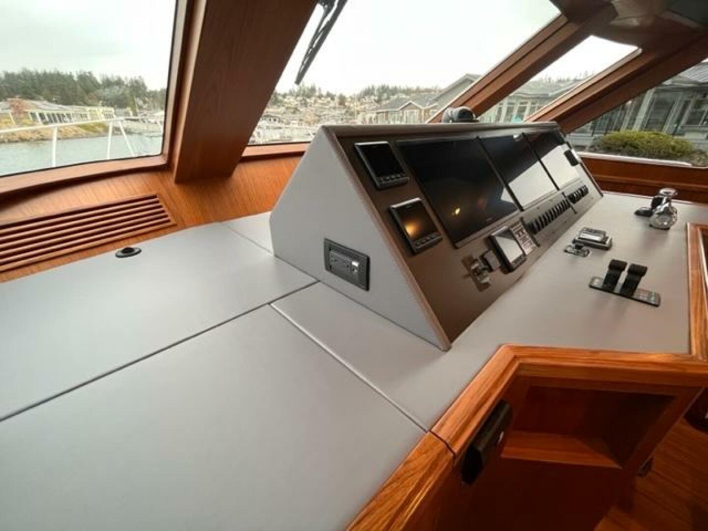 2023 Offshore Yachts ELV - Image 10