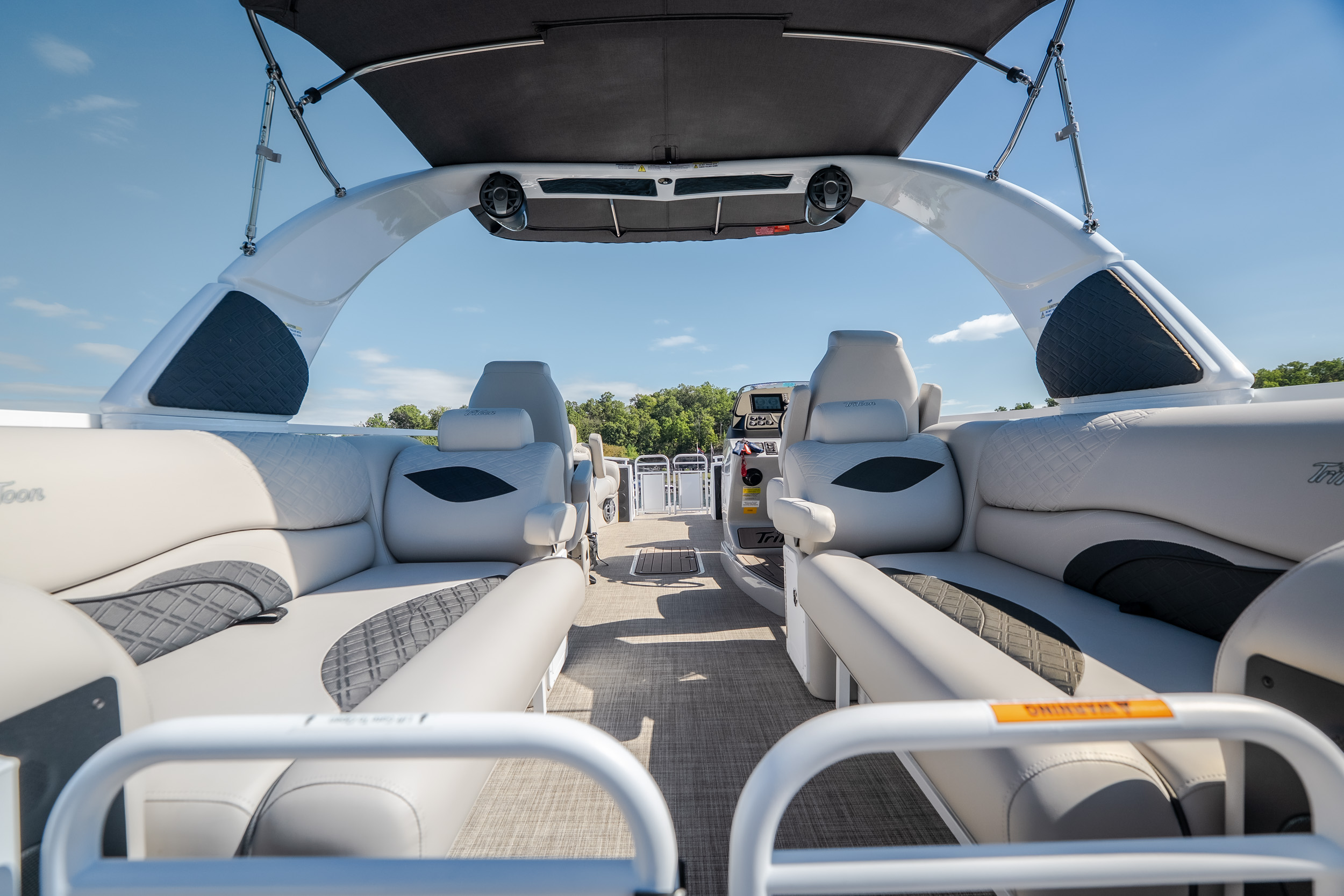 2026 JC Tritoon Sporttoon 26TT - Image 32