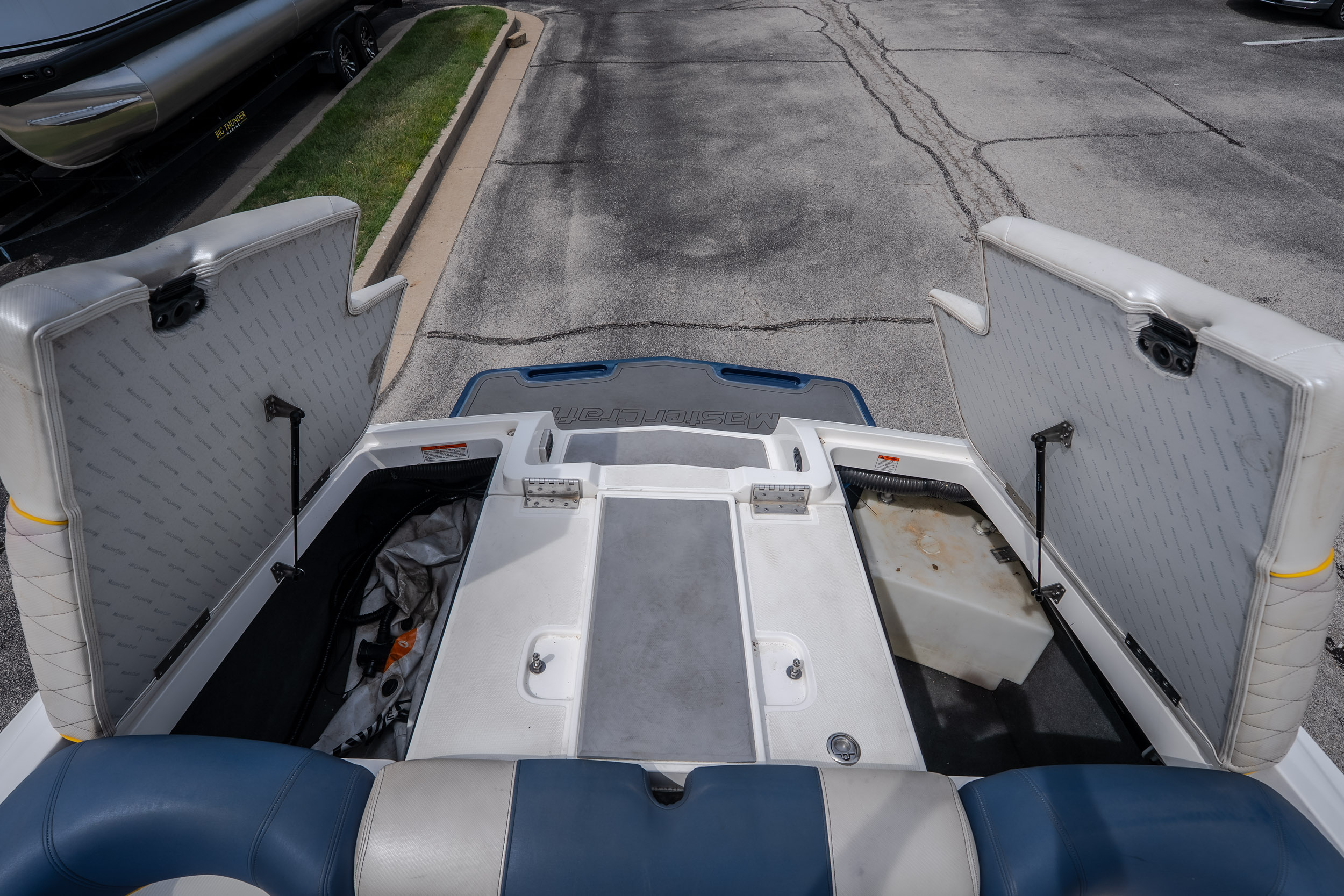 2012 MasterCraft X55 - Image 47