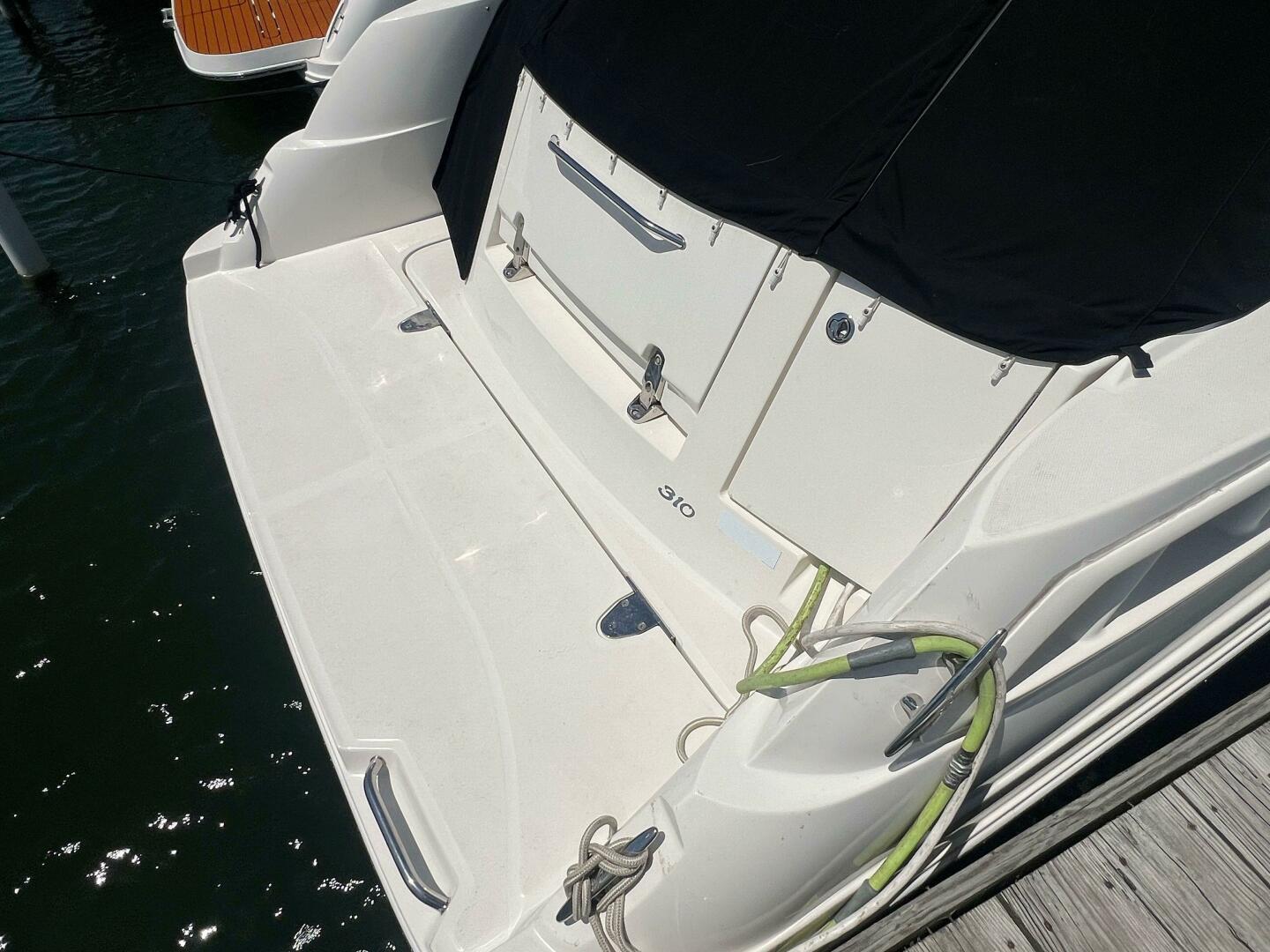 2007 Sea Ray 310 Sundancer - Image 4