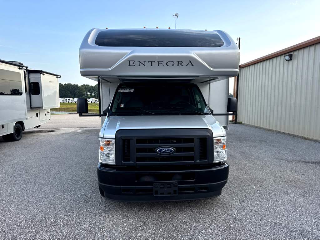 2027 ENTEGRA COACH ODYSSEY 29V - Image 2
