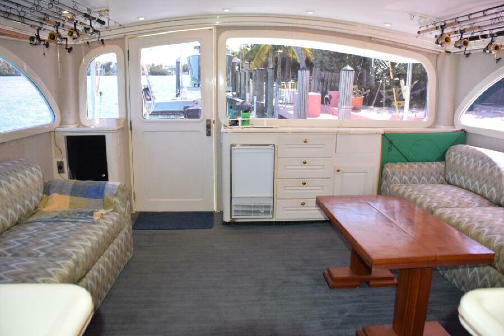 1990 Sunny Briggs Flybridge Sportfish - Image 6