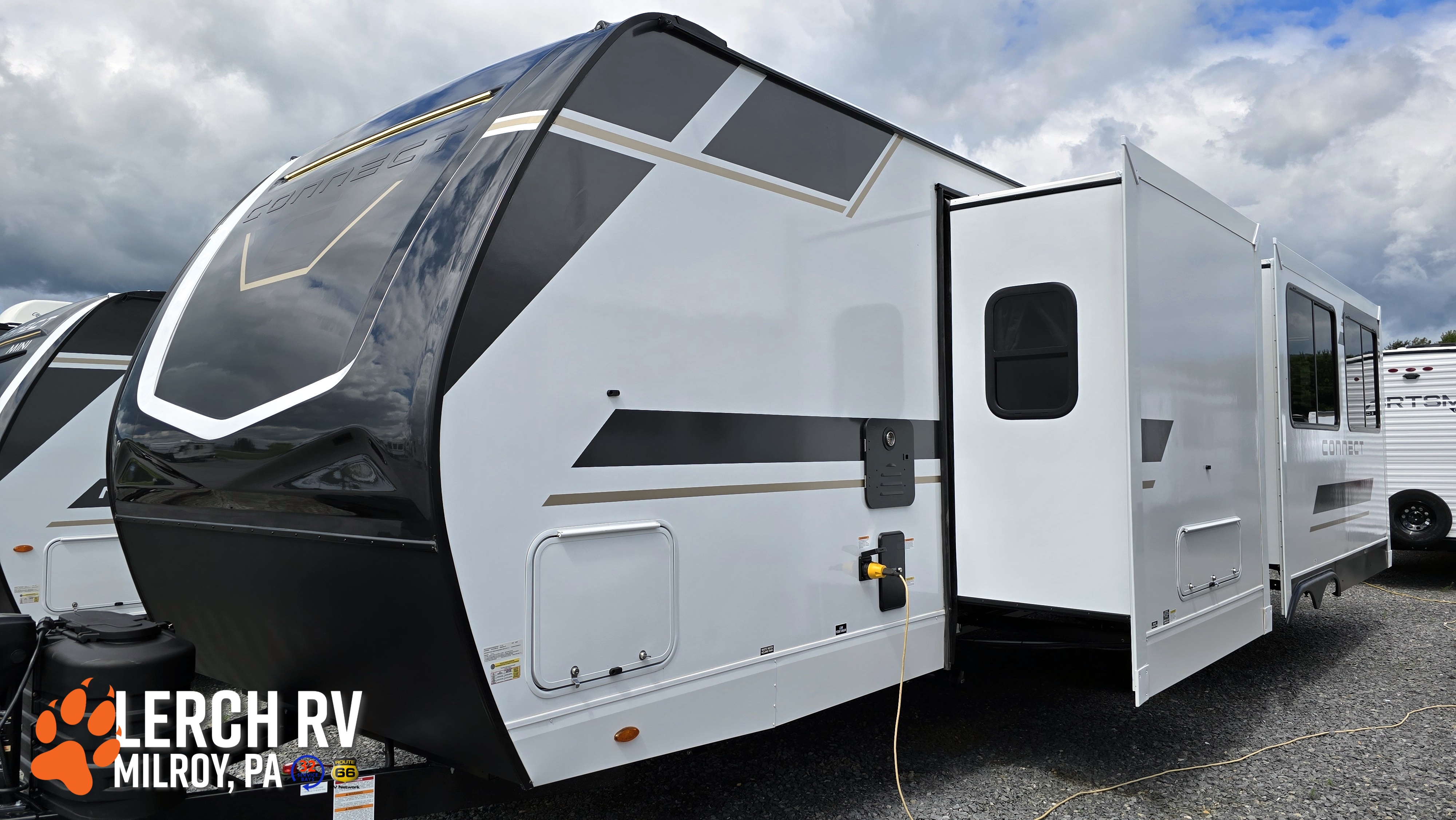 2027 KZ RV Connect C302FBK - Image 2