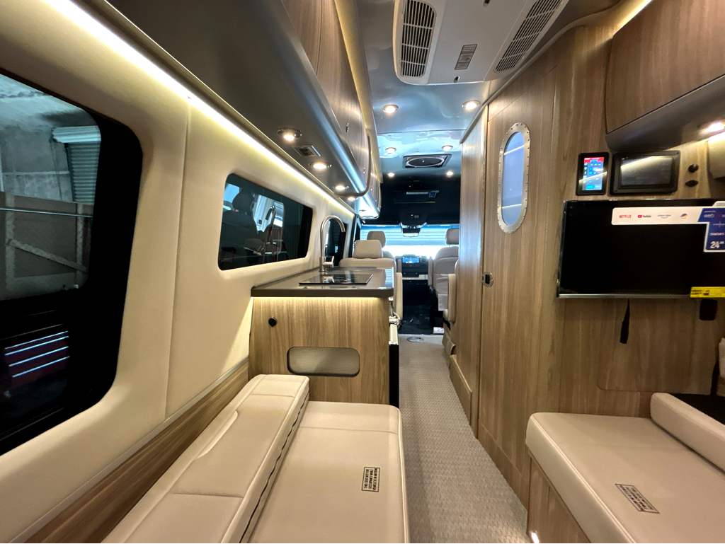 2027 AIRSTREAM INTERSTATE 24GL - Image 21